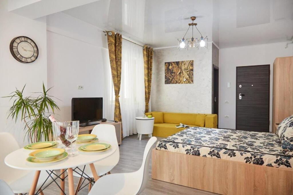 Năvodari Lemon Bite Studio Stefan Building מראה חיצוני תמונה
