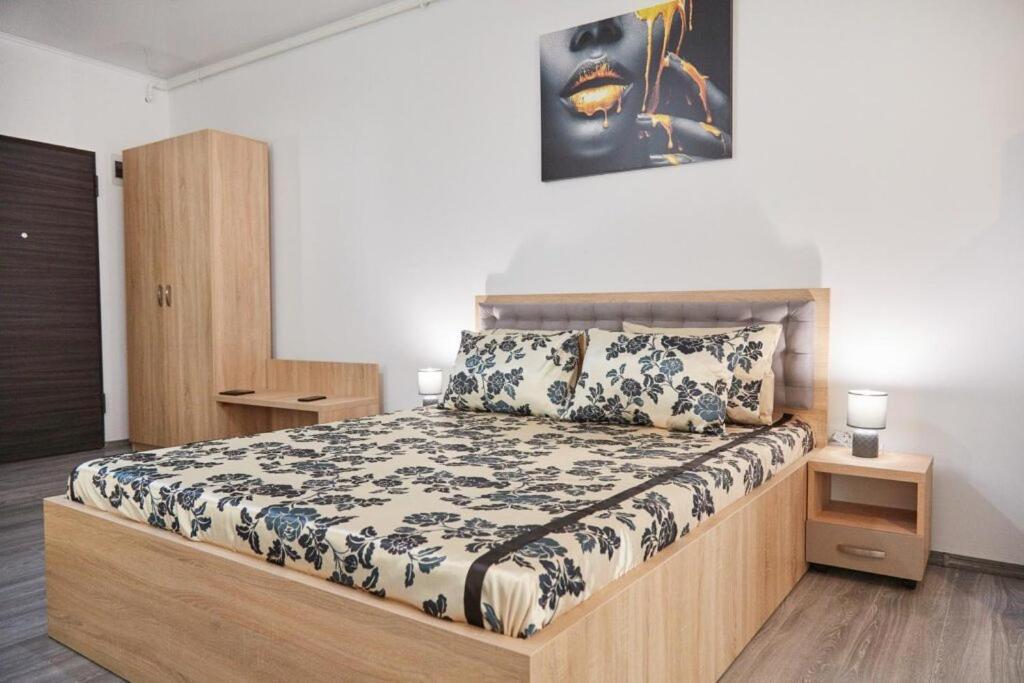 Năvodari Lemon Bite Studio Stefan Building מראה חיצוני תמונה