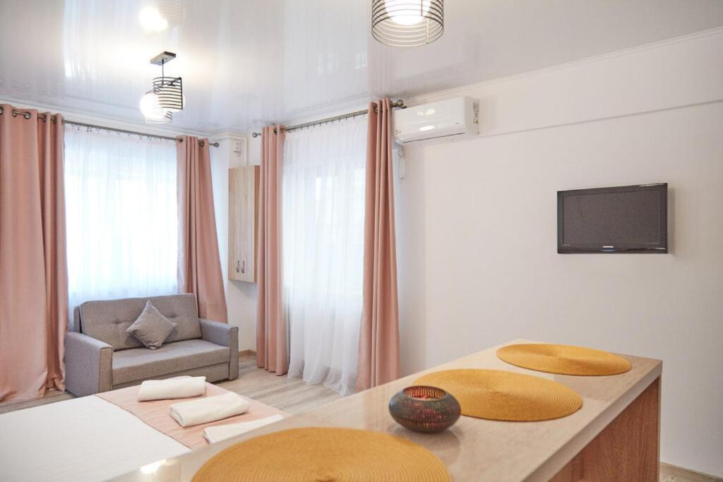 Năvodari Lemon Bite Studio Stefan Building מראה חיצוני תמונה
